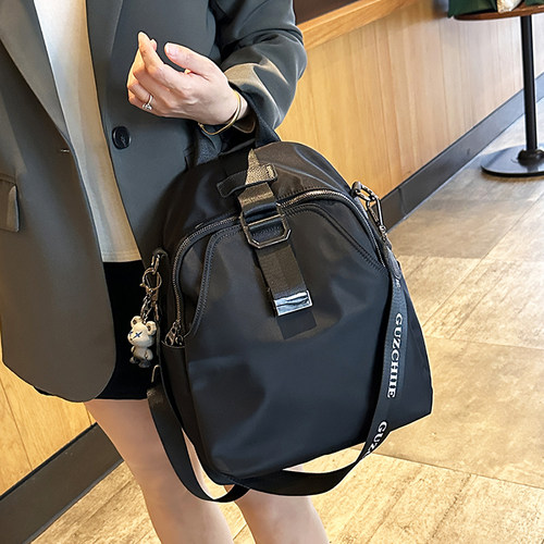 轻便休闲双肩包女牛津布