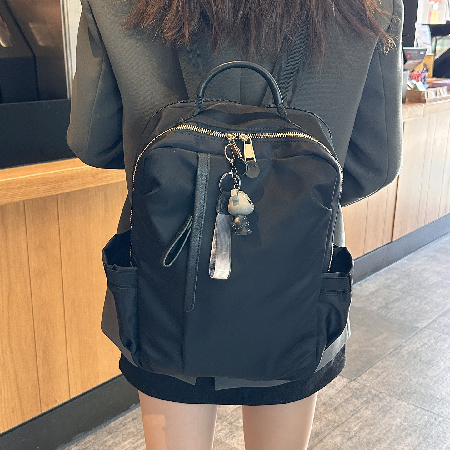 轻便防水多功能登山背包2025新款高级感户外便携徒步双肩包通勤包,箱包皮具/热销女包/男包,双肩背包,淘宝优惠券,粉丝福利购,淘宝优惠卷