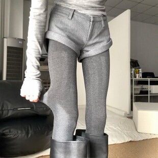 毫不费力的美女感!亮闪闪好看疯了!爆闪珠光银丝斜纹打底连裤袜