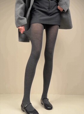 好喜欢这种微微透肉感~绵羊毛+桑蚕丝自带脚型超舒适~miu系千金风