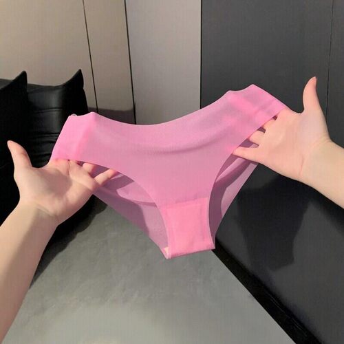 夏薄款性感无痕冰丝透气内裤~一片式速干中腰少女瑜伽健身三角裤~