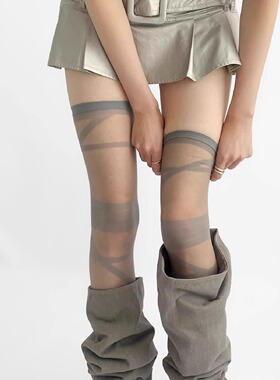 绑带灰丝也太让人斯哈了！搭短裙长靴又辣又御姐~拽欲氛围感爆棚~