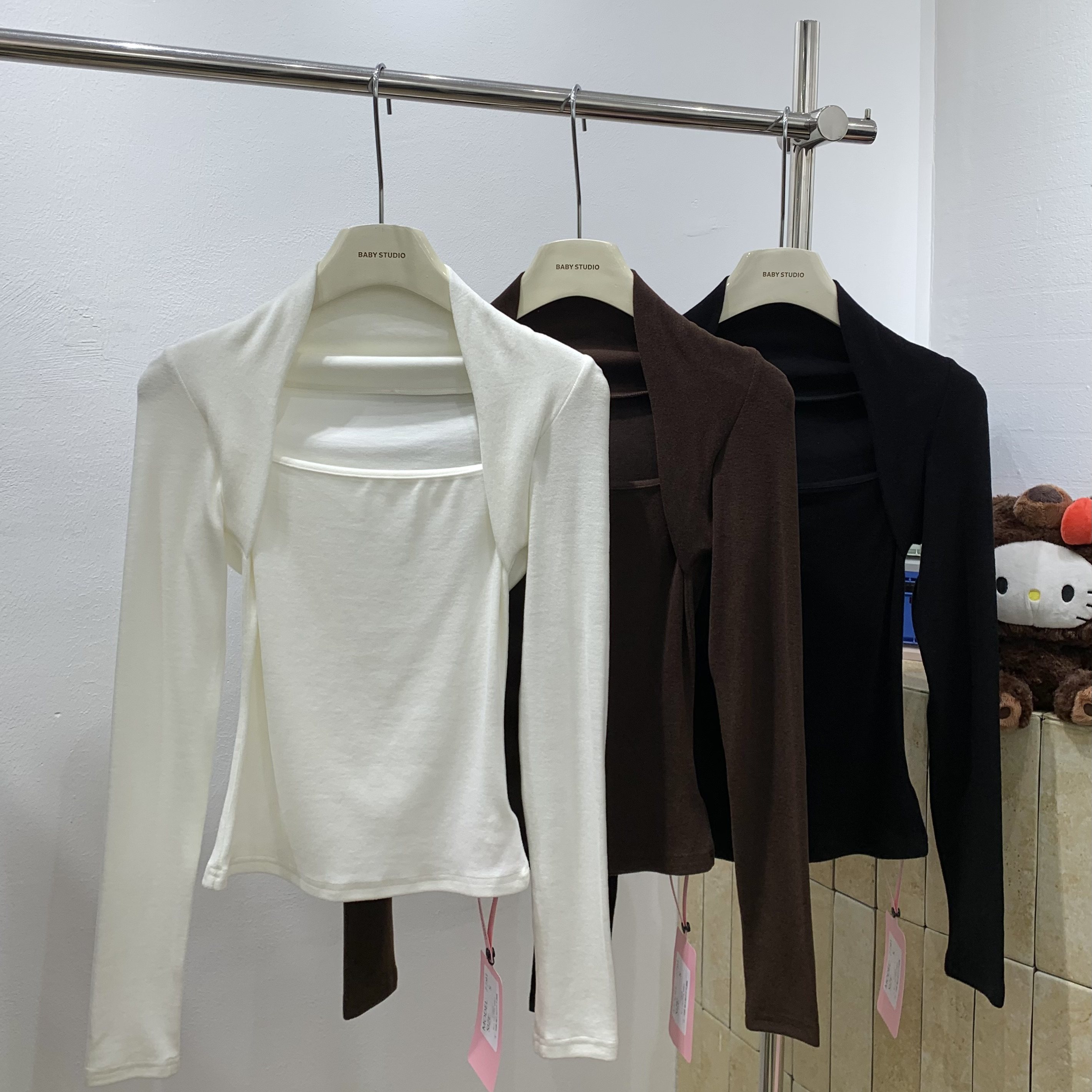 BABY2025冬季新款假两件方领修身显瘦上衣纯欲辣妹百搭长袖T恤