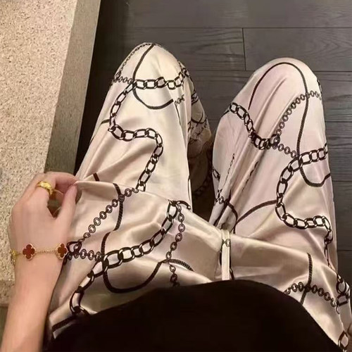 波嬉风链条印花松弛感阔腿裤女夏