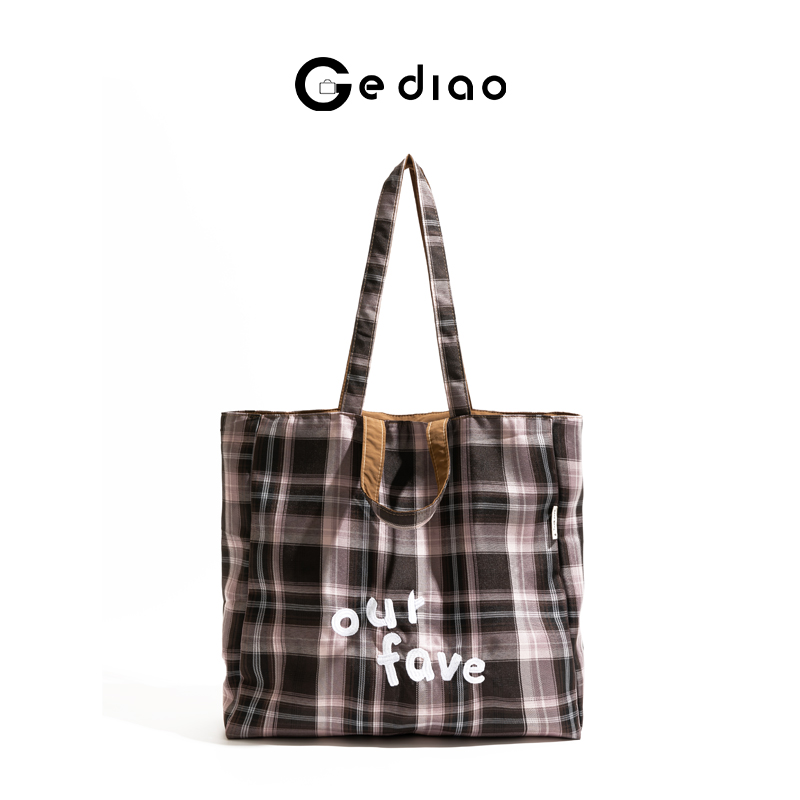 韩系学院风格纹包包2025秋冬