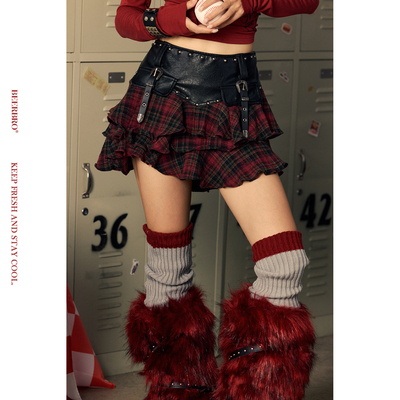 BeerBro『CITY MOTO』辣妹红格纹不规则荷叶边pu拼接短裙半身裙