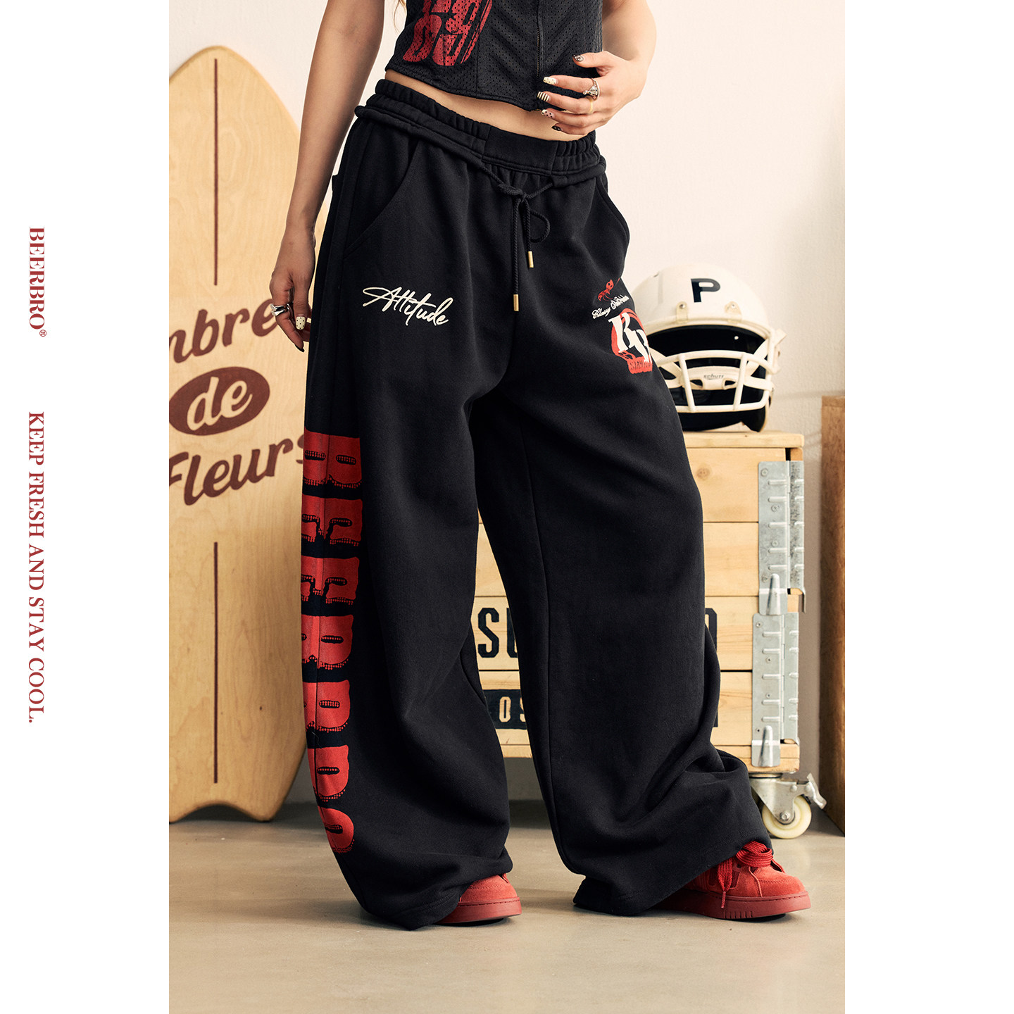 BeerBro『狂欢音乐节』辣妹赛车元素挂脖背心休闲卫裤两件套