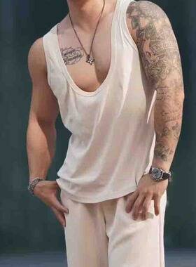 Sleeveless Vest Deep Cut Tank Top for Men高弹低领背心Tanktop