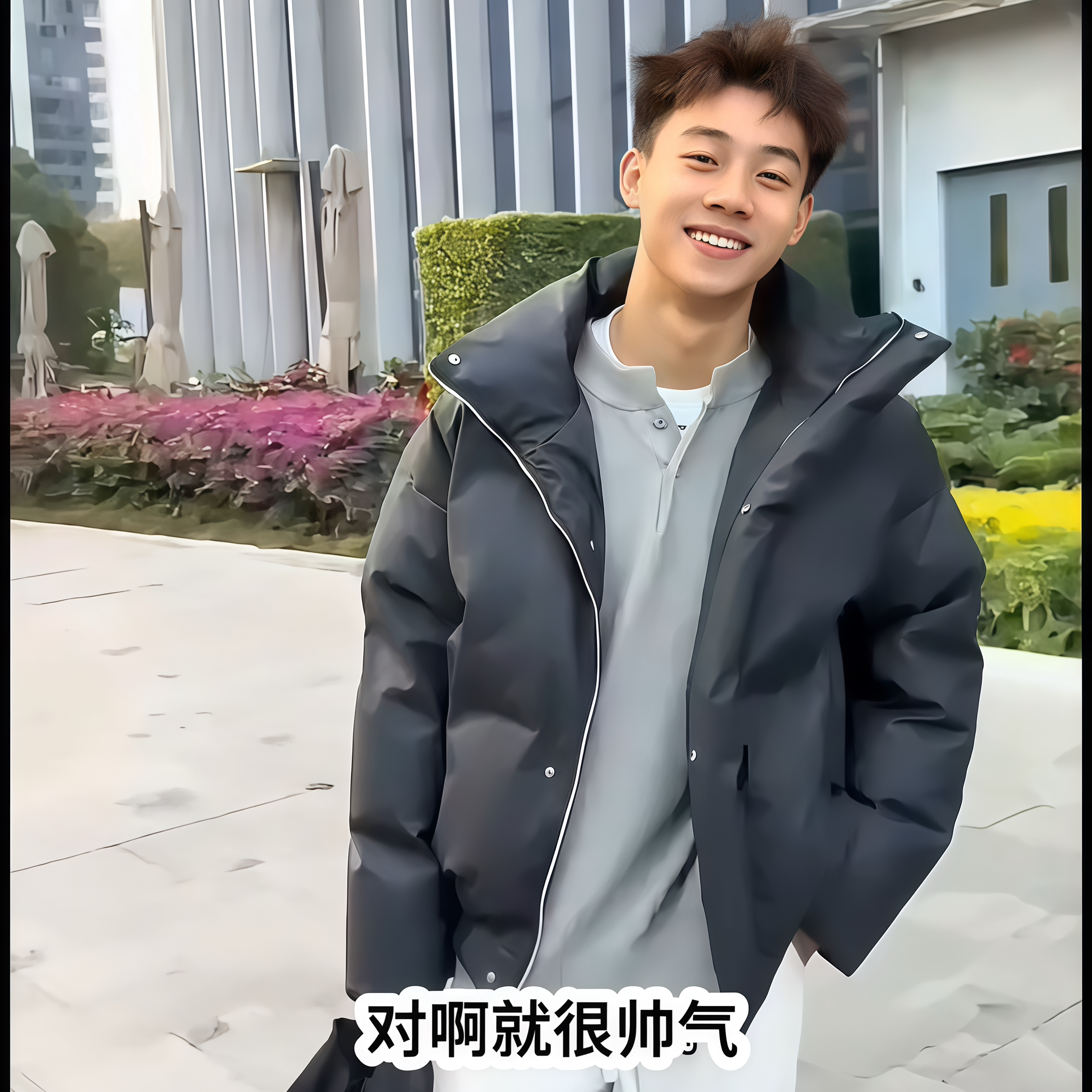 美式高街明星同款短款羽绒服男款冬季痞帅PU皮面包服立领外套棉衣