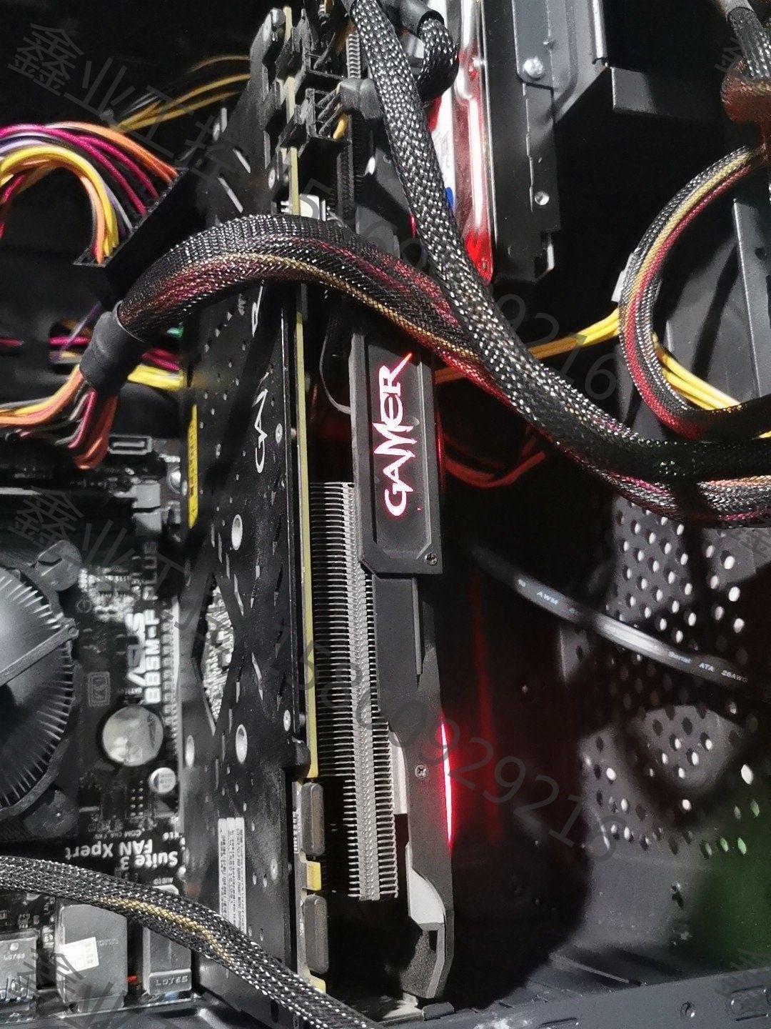 影驰1070 gamer 8g显卡,拆机显卡,成色很好,所有