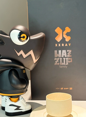 LAMTOYS变色龙半骨骼大体撕裂圣夜可可32cm潮玩手办客厅家居摆件