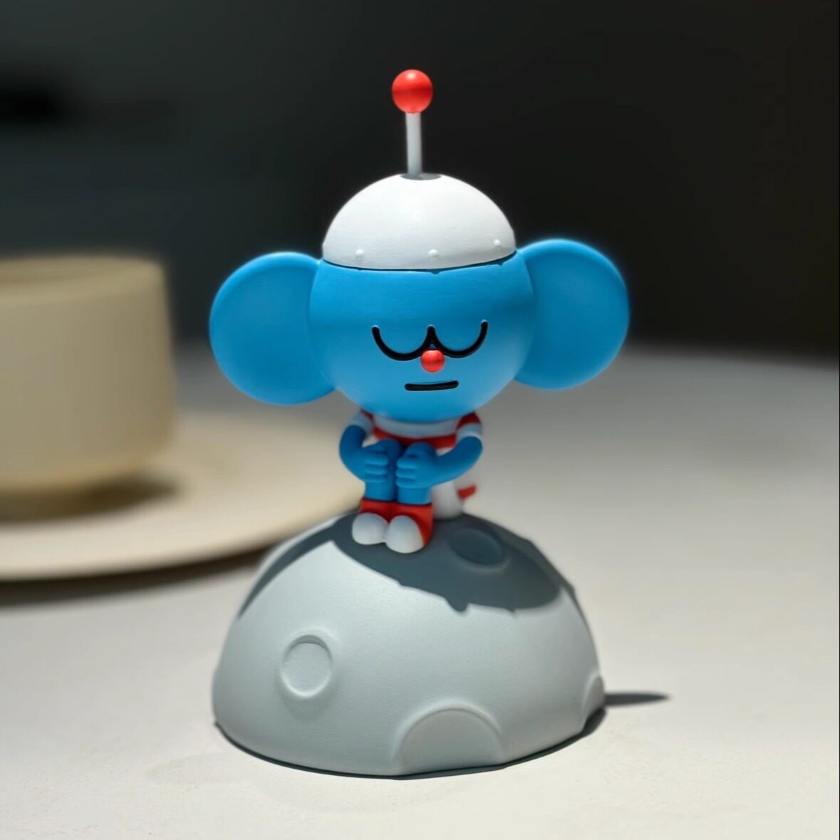 LAM TOYS@老张潮玩动漫MOMO月球款正版手办可做午夜龙底座正品