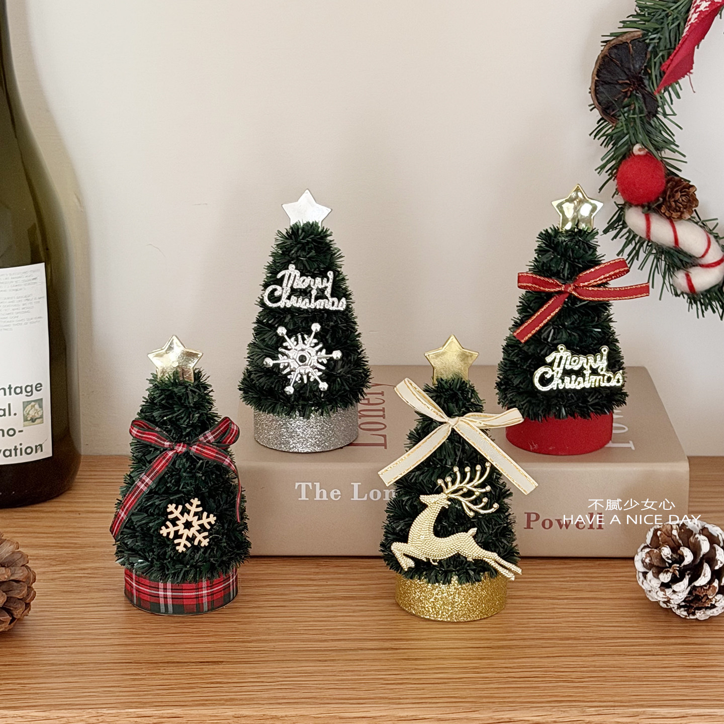 迷你装饰小树节日桌面摆件圣诞树卡通可爱圣诞树圣诞装饰品