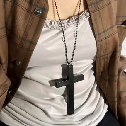 暗黑木制黑白十字架项链大毛衣链哥特修女配饰洛丽塔复古长款