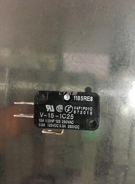 V-15-1C25小微型限位行程微动开关CMV100D 3脚15A250VAC