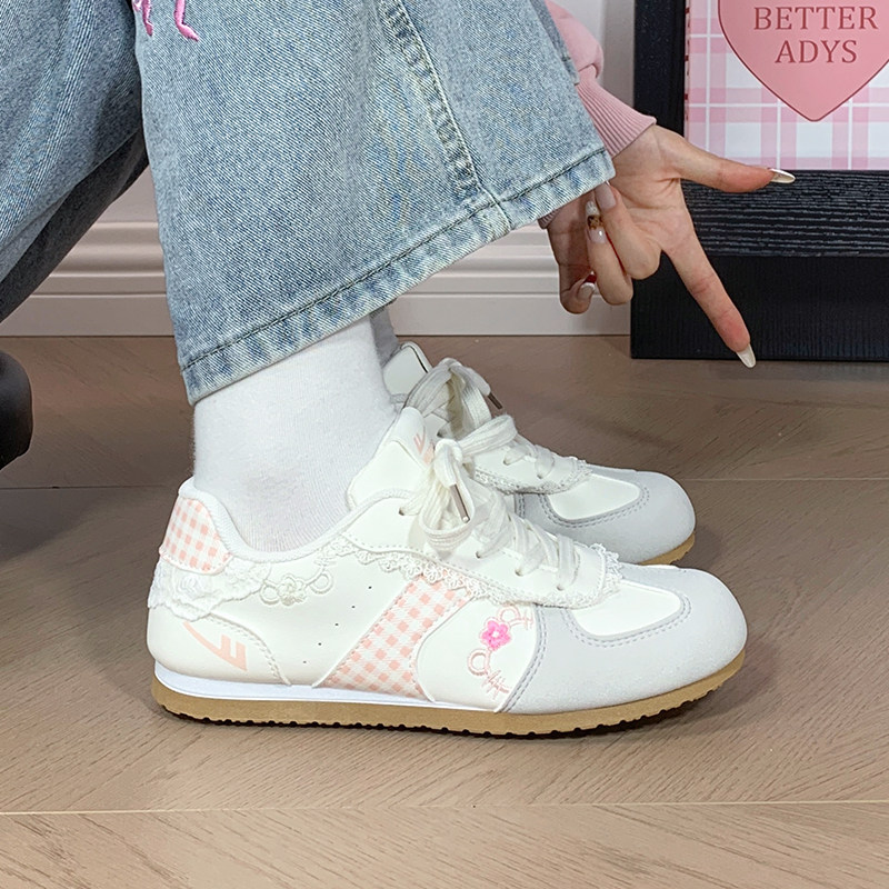 回力女鞋可爱KT小白鞋女款2026新款德训鞋子百搭学生休闲爆款板鞋,女鞋,休闲板鞋,淘宝优惠券,粉丝福利购,淘宝优惠卷