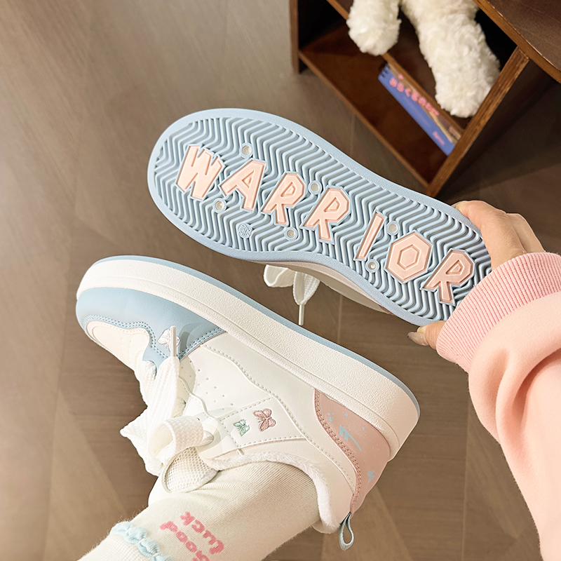 回力女鞋冬季加绒板鞋