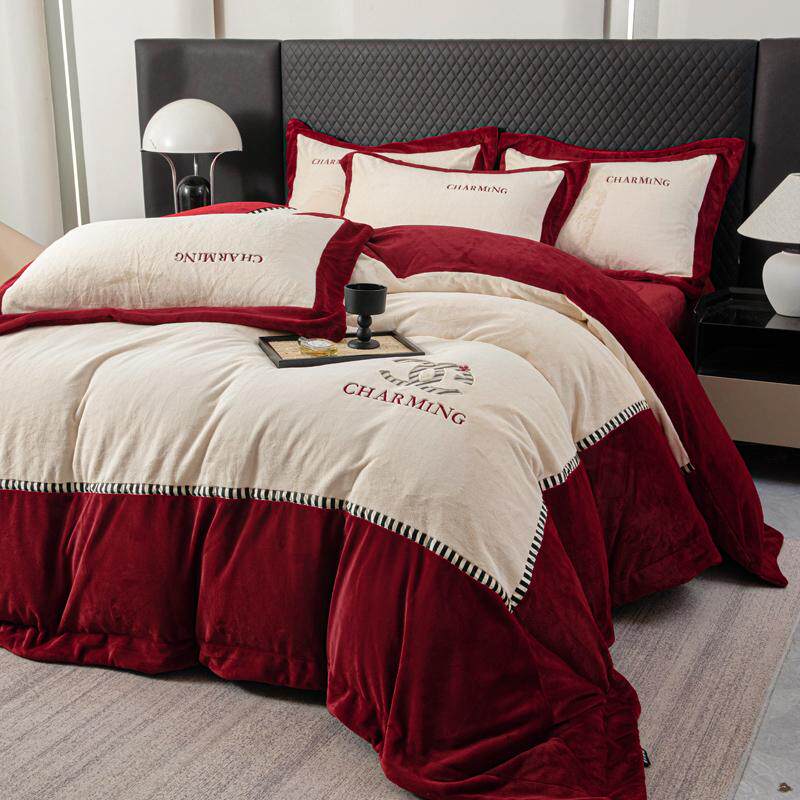 新款高端加厚全消光牛奶绒四件套冬季绣花高克重加绒简约床上用品