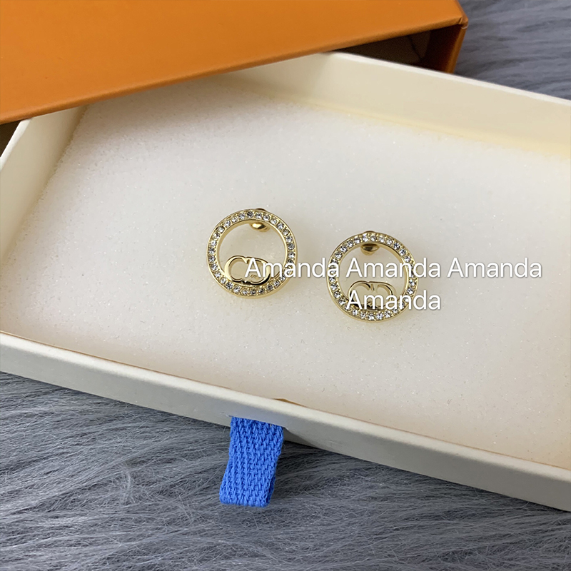 2020 New Retro pearl letters CD Earrings female silver needle anti allergy diamond inlaid temperament versatile Earrings Fashion