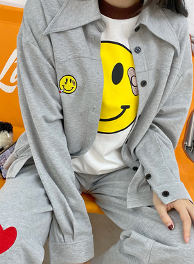 宋妍霏同款 2023秋款新品灰色笑脸套装爱心卫裤