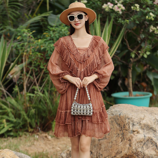 真丝桑蚕丝连衣裙女大码胖mm高端轻奢宽松遮肚显瘦气质短款沙滩裙