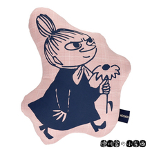 日本代购 Moomin 姆明 亚美 粉色 可爱 抱枕 靠枕 靠垫 座垫
