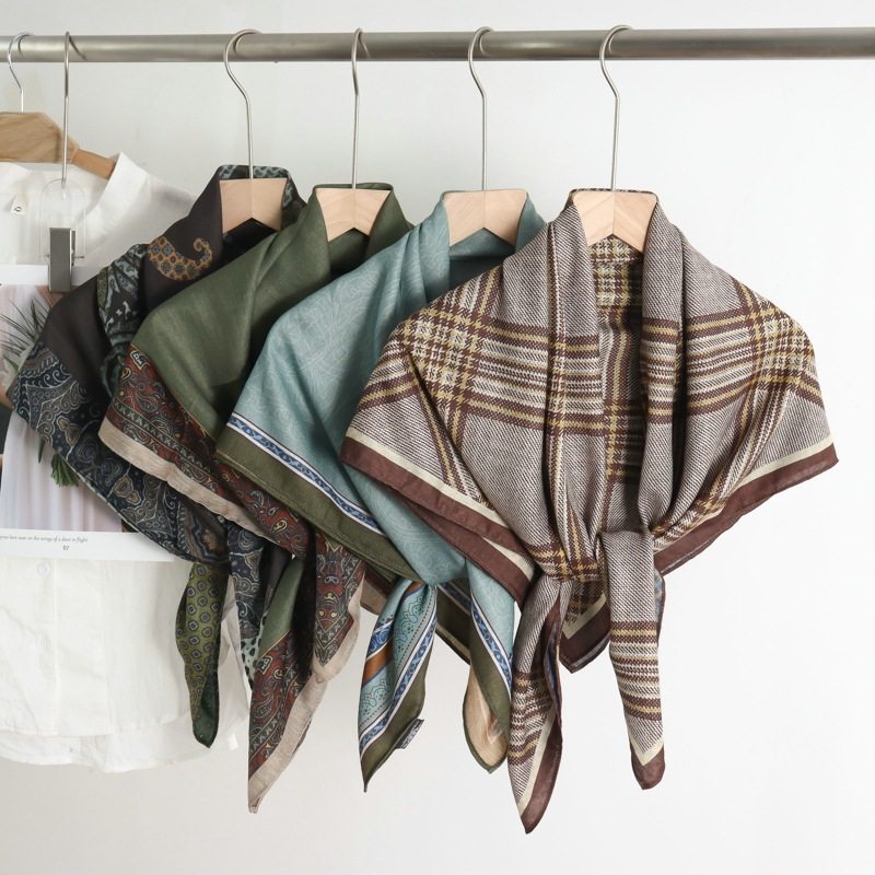 90*90新款春季简约百搭大方巾87cm双面仿真丝气质丝巾披肩围巾,服饰配件/皮带/帽子/围巾,围巾/丝巾/披肩,淘宝优惠券,粉丝福利购,淘宝优惠卷