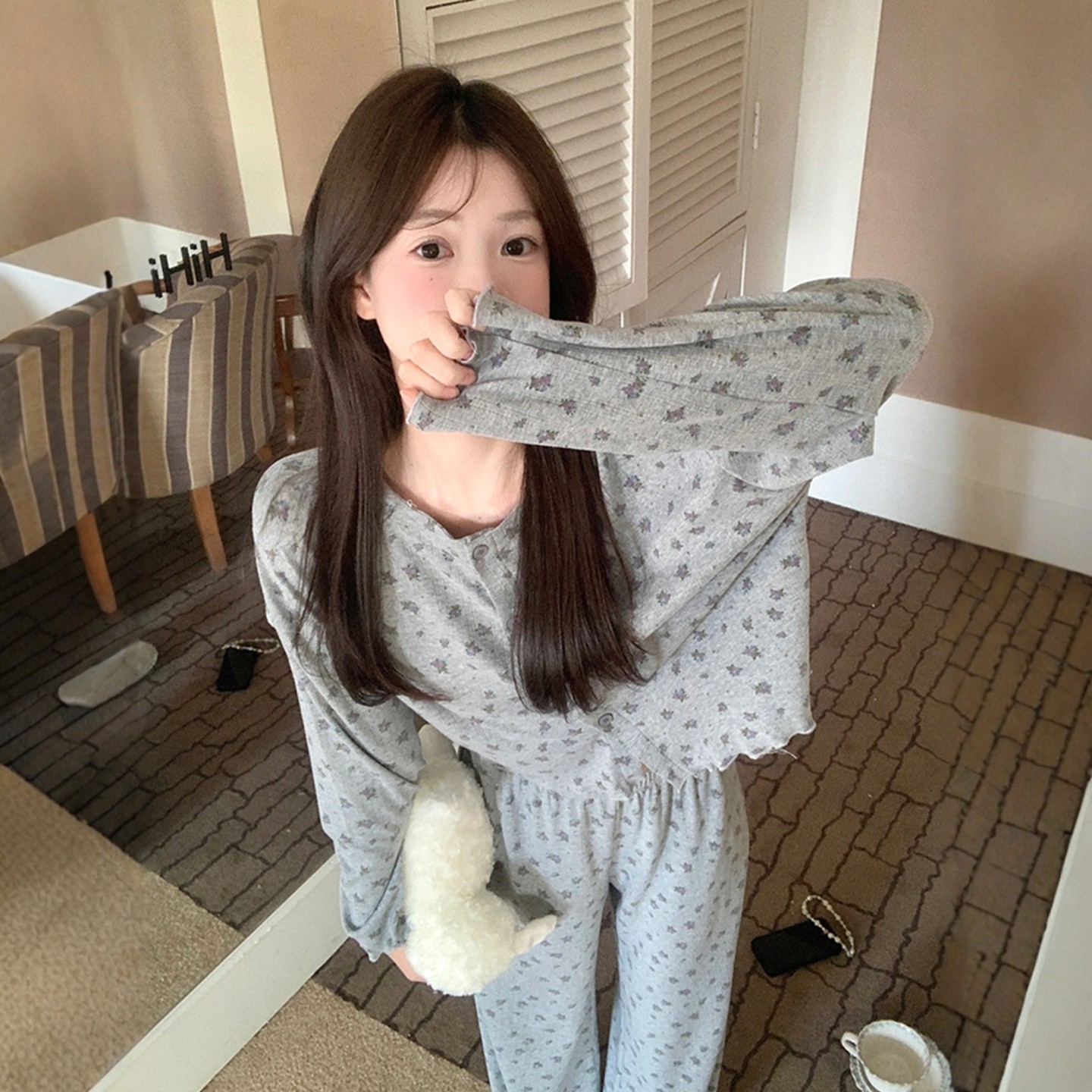 简约灰色碎花针织棉睡衣女秋冬图片
