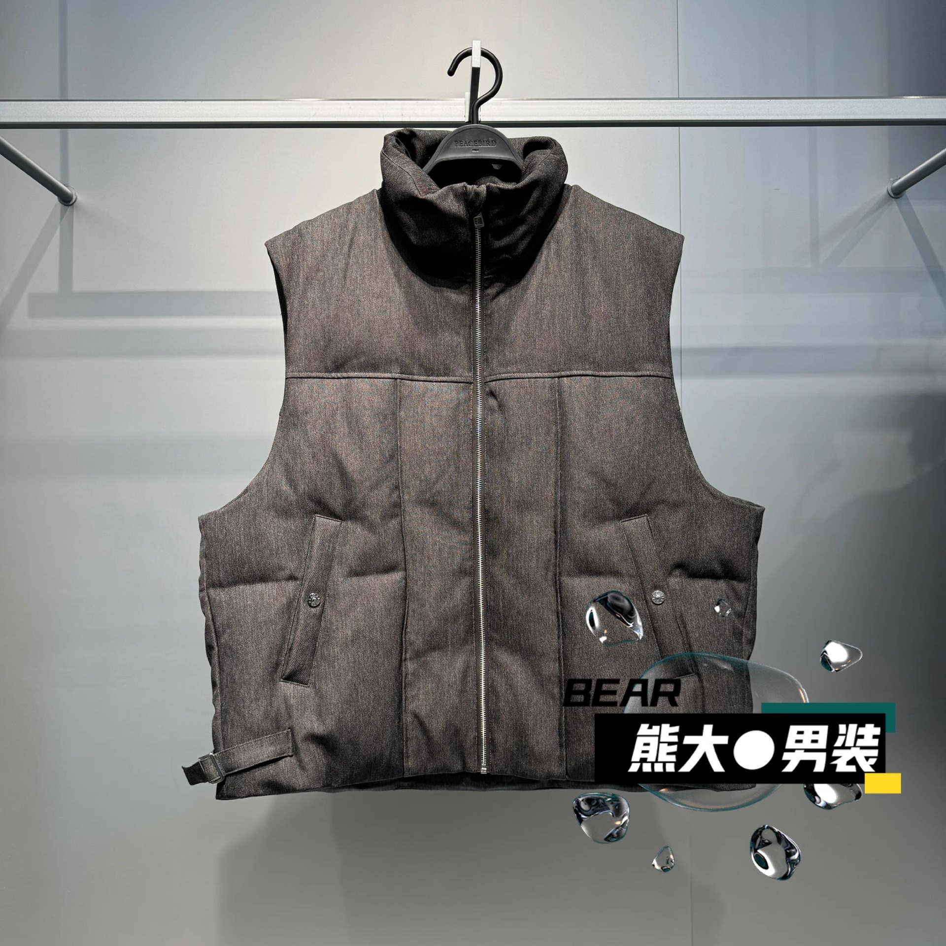 B1AGF4B23太平鸟男装羽绒马甲