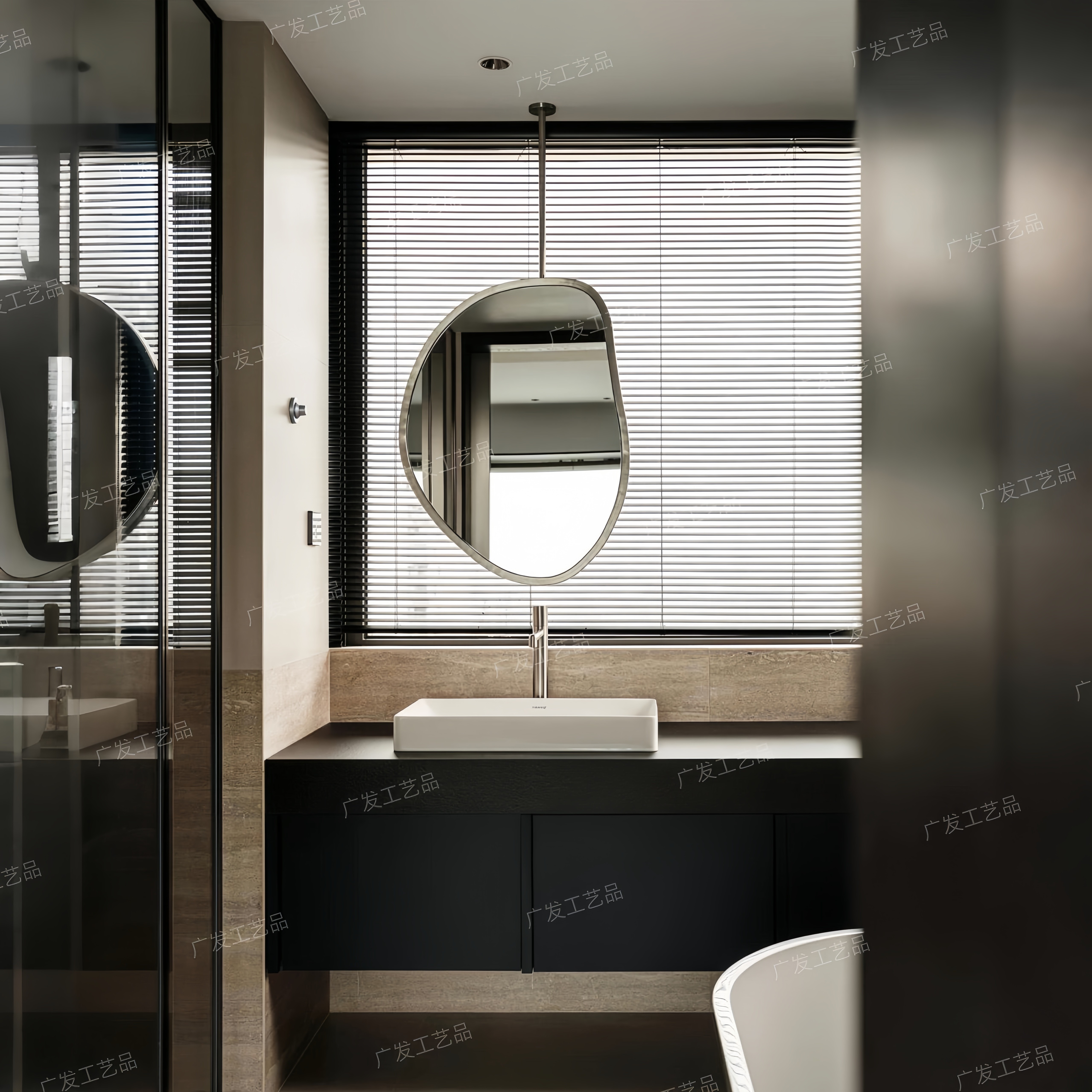 卫生间镜子梳妆台吊装悬挂镜子