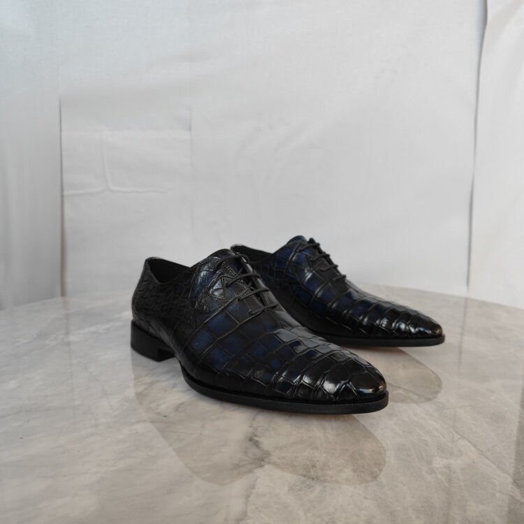 撤柜孤品鳄鱼皮压花工艺牛皮底尖头春秋商务正装休闲高级系带男鞋