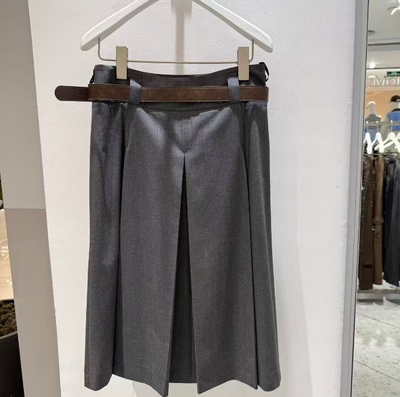 麦麦商场同款2026春季新款时尚百搭高腰显瘦半身裙女4H4240831