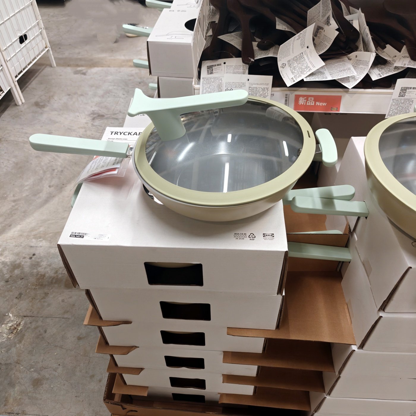 宜家正品家居代购提卡菲带盖中式炒菜锅不粘涂层炒锅烧锅,厨房/烹饪用具,炒锅,淘宝优惠券,粉丝福利购,淘宝优惠卷