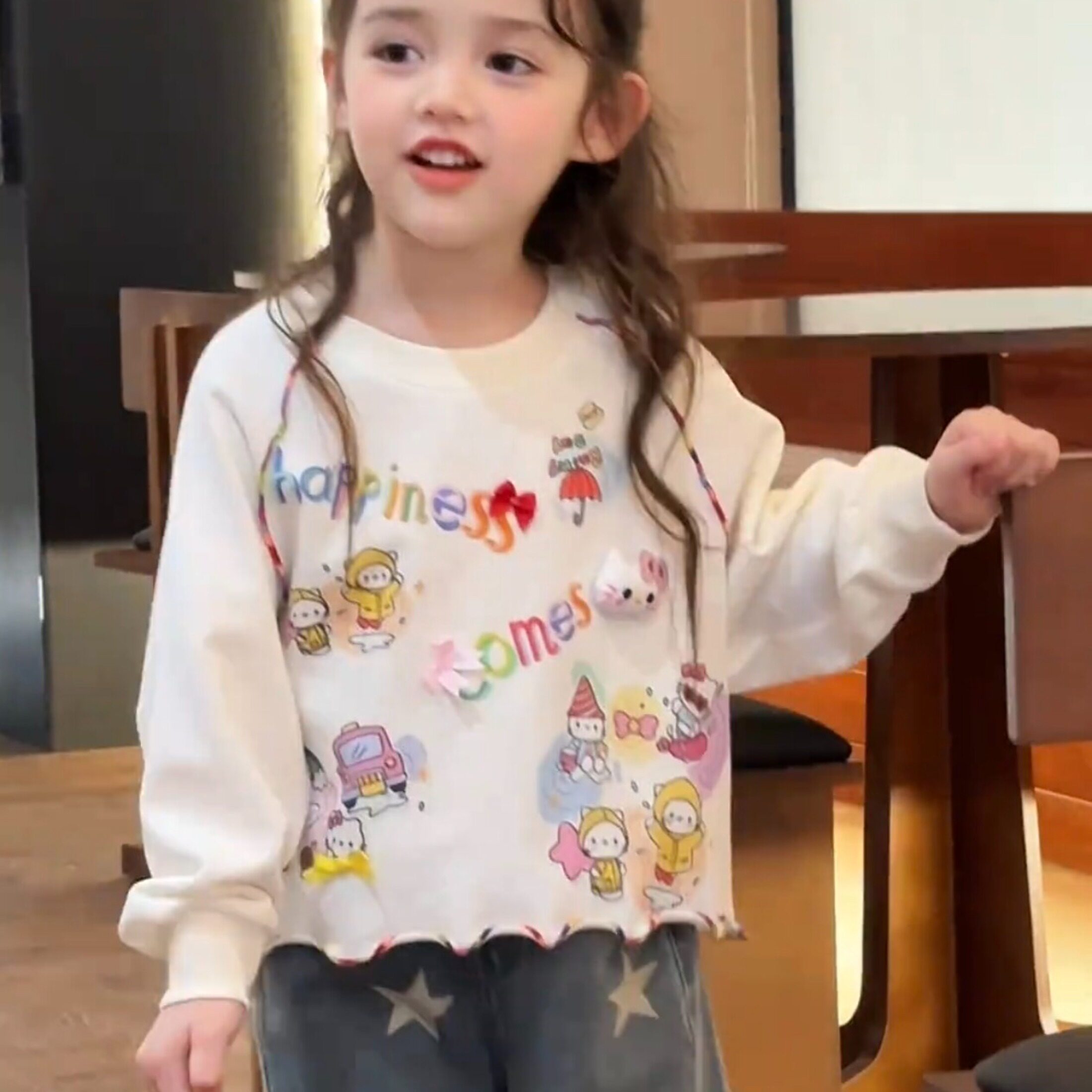 2026新款童装女童卫衣套头上衣
