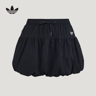 adidas阿迪达斯三叶草2026夏女休闲运动短裙泡泡裙半身裙 KU4773