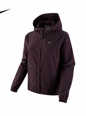 NIKE耐克女可收纳跑步夹克SWIFT夏季新款反光轻便外套IR7591-651