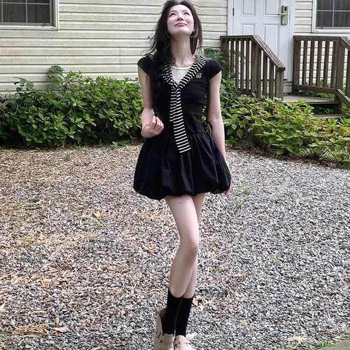 法式高级感黑色假两件连衣裙女