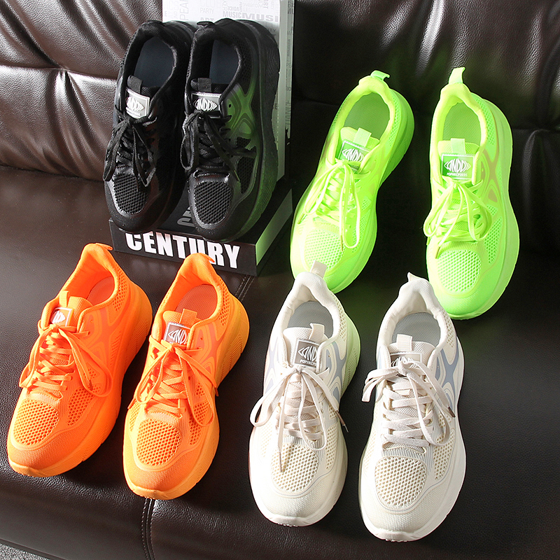 出K单~男女情侣款舒适透气软底轻便防震网面运动休闲鞋跑步鞋