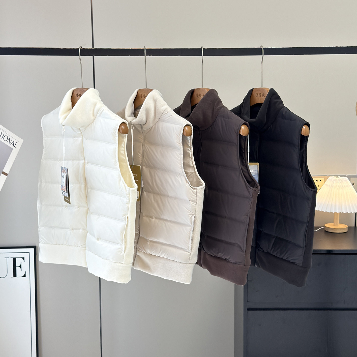 轻薄保暖白鸭绒立领拼接羽绒马夹114元秋冬叠穿背心淘宝券后价