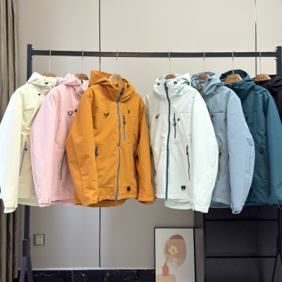 户外机能三合一防风防水山系脱卸摇粒绒内胆连帽冲锋衣登山服外套