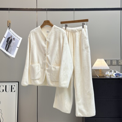 大厂订单！轻奢篙端奶呼呼圆领舒适双面绒家居睡衣睡裤两件套装女