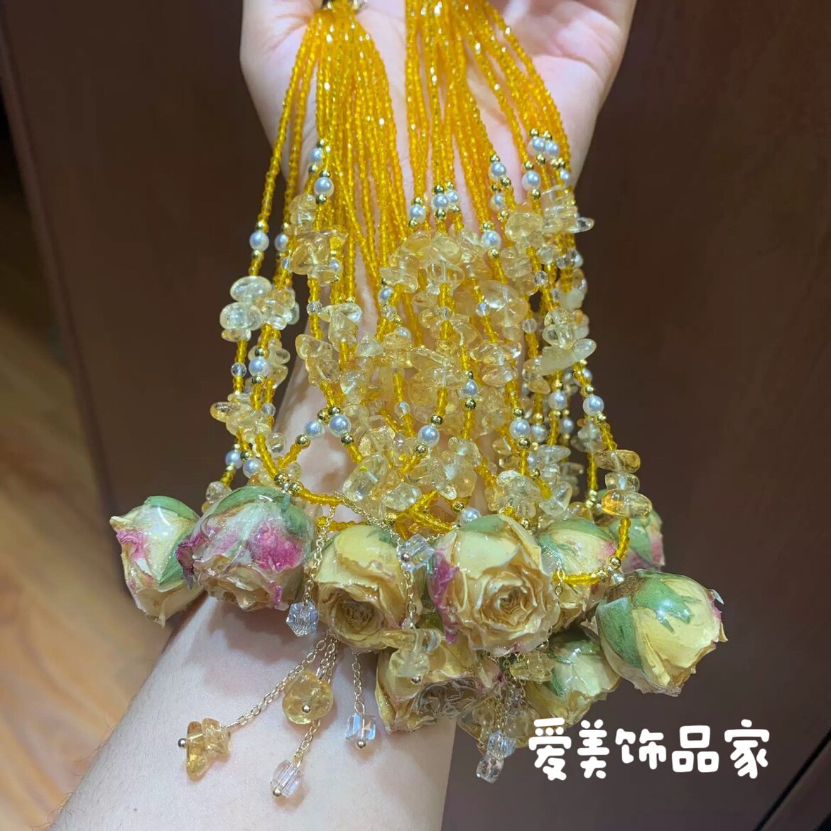 爱美饰品家水晶项链温柔永生花玫瑰搭配黄水碎石项链锁骨链度假风