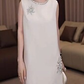 法式 气质重工立体镶钻圆领无袖 连衣裙名媛休闲气质高级感直筒裙女