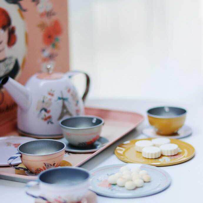 moulin陶瓷/铁质手提箱茶杯茶壶