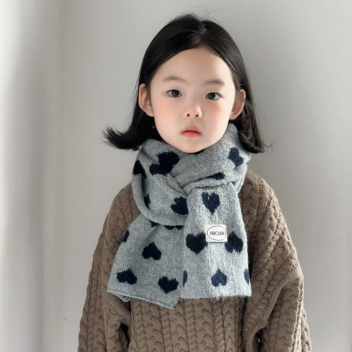 ins儿童针织围巾秋冬季宝宝爱心保暖围脖女童时尚小女孩毛线围巾