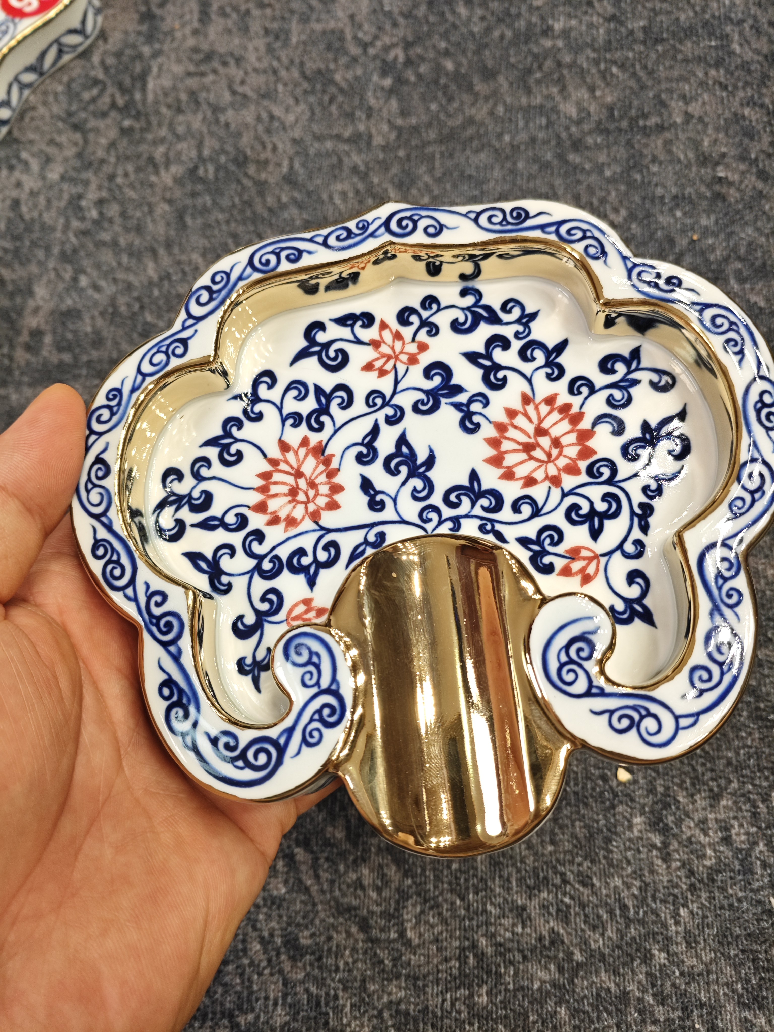 如意描金雪茄缸景德镇手工手绘陶瓷烟灰缸青花送礼缠枝莲鱼藻矾红