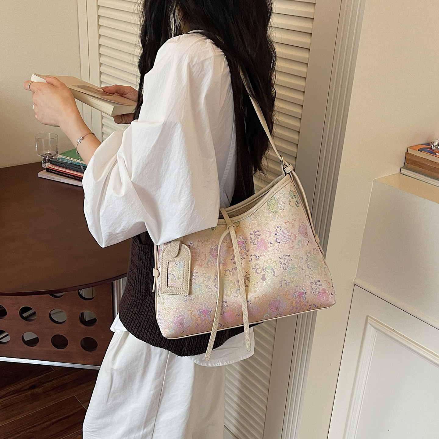 新中式国风包包女2026新款大容量手提包时尚女包单肩包新潮汉服包