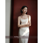 芝美日禾 极简光泽感缎面一字领细肩带叠穿百搭气质吊带背心上衣