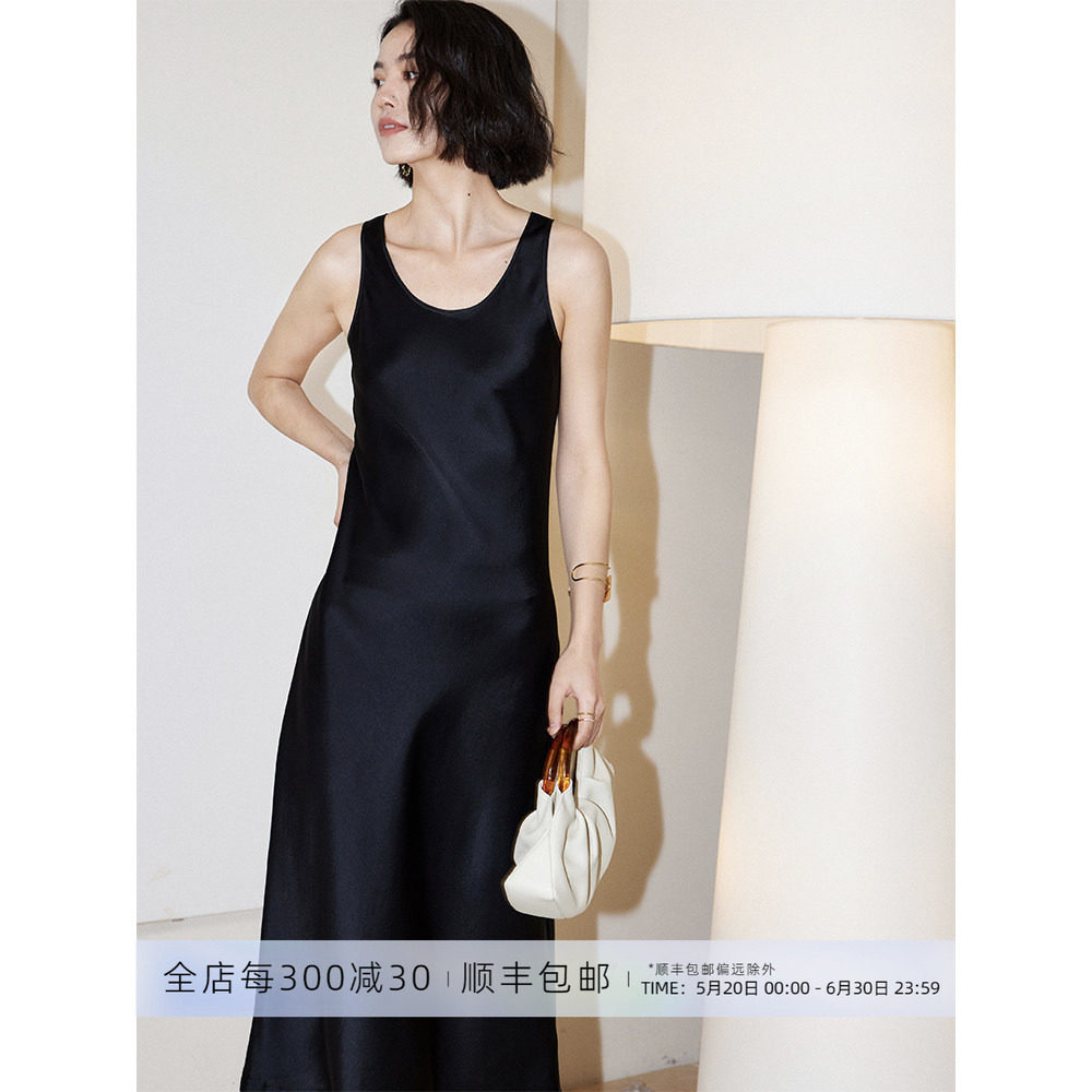 芝美日禾 重磅醋酸背心连衣裙黑色无袖丝滑大气轻奢极简高级