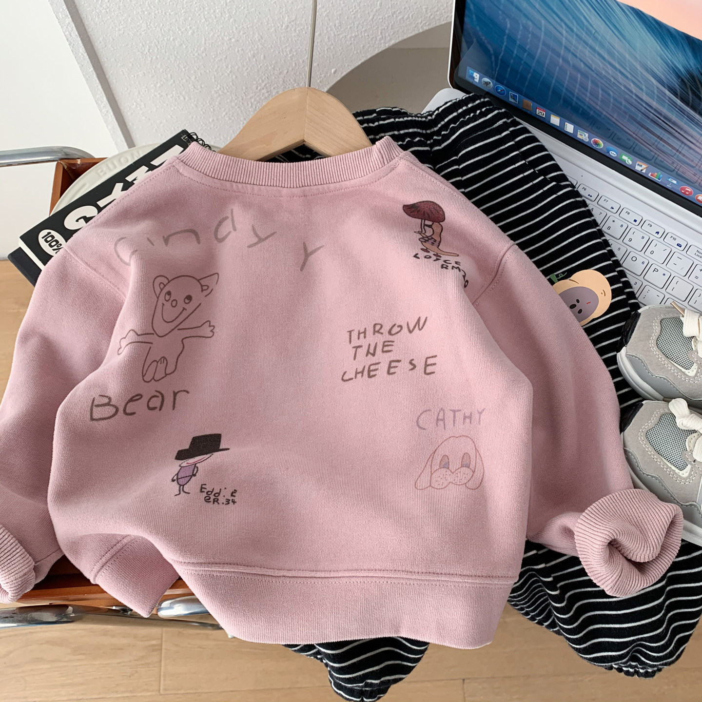 儿童秋装卫衣2025新款男女童时尚粉色上衣洋气中小童卡通套头衫潮,童装/婴儿装/亲子装,卫衣/绒衫,淘宝优惠券,粉丝福利购,淘宝优惠卷